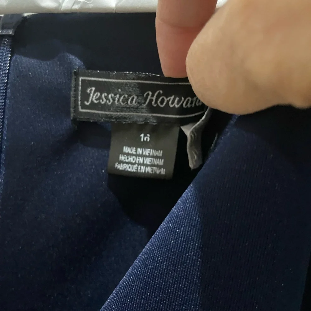 Jessica Howard Navy Women's Scuba Cascade Ruffle Gown, worn once, size 16 - Picture 3 of 5